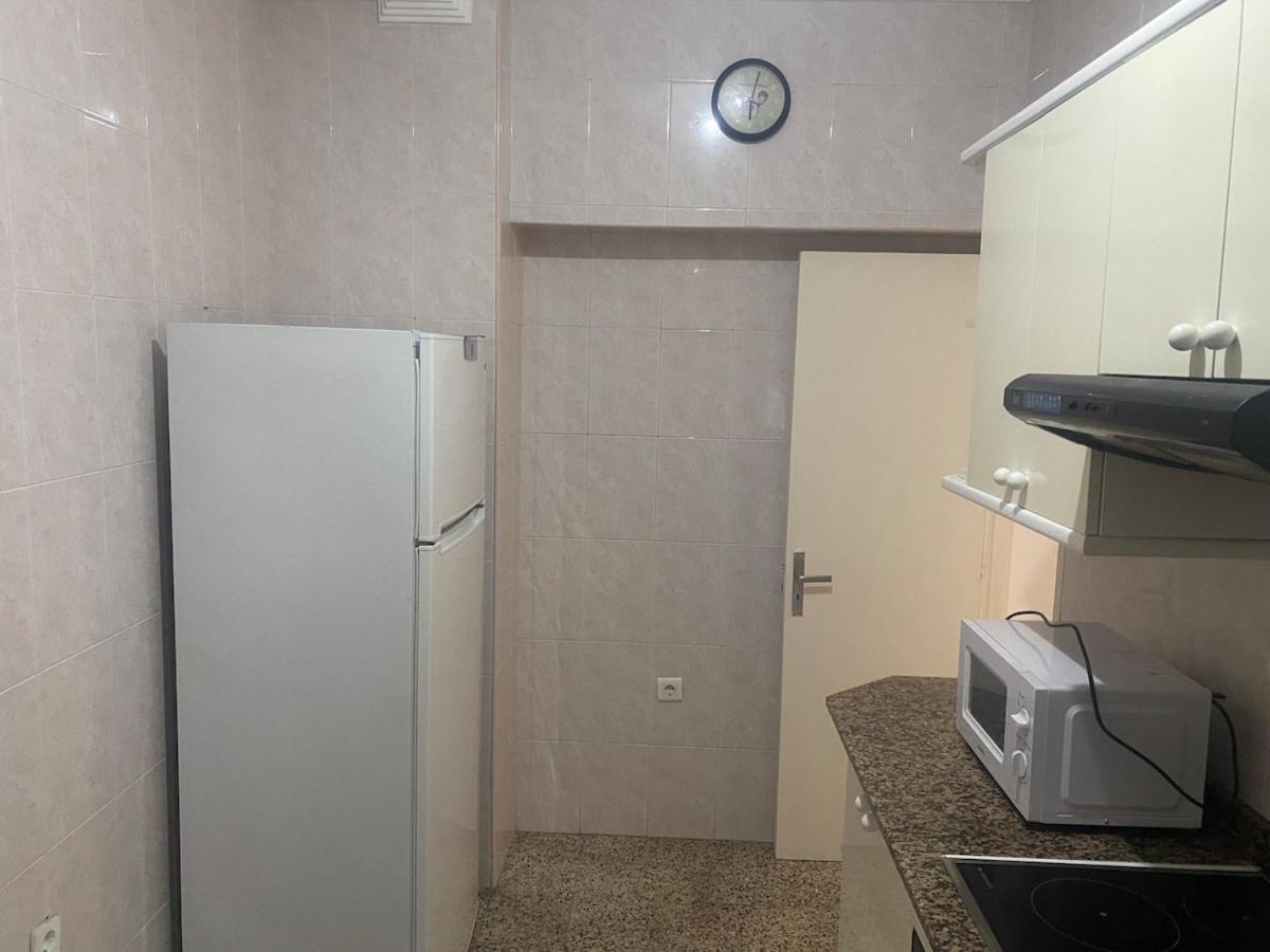 Comfortable And Conveniently Located House Apartment *